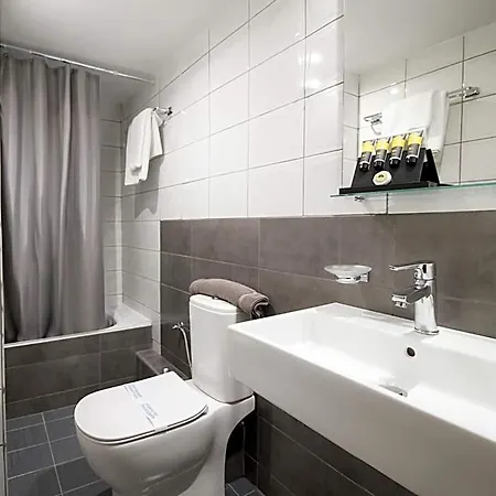 Lithaion Hotel 3*